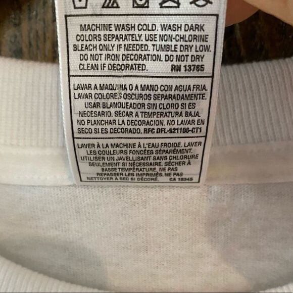 FOL 2003 Coca-Cola Vintage White Graphic Whimsical Cow Swerve Cotton T-Shirt - Picture 7 of 7